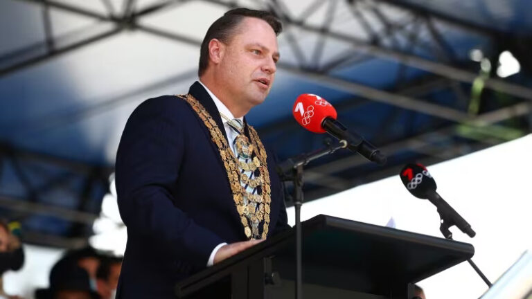 Olympics 2032: Why did Brisbane mayor quits organising committee?